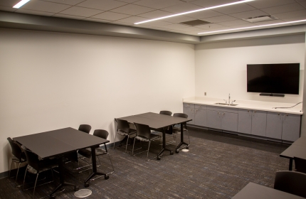 Castleberry in Standard Set-Up of Team Tables